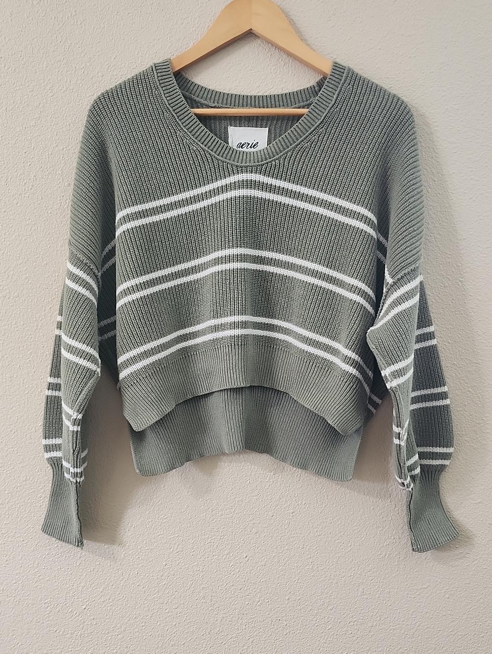 Aerie Beyond Cropped Sweater